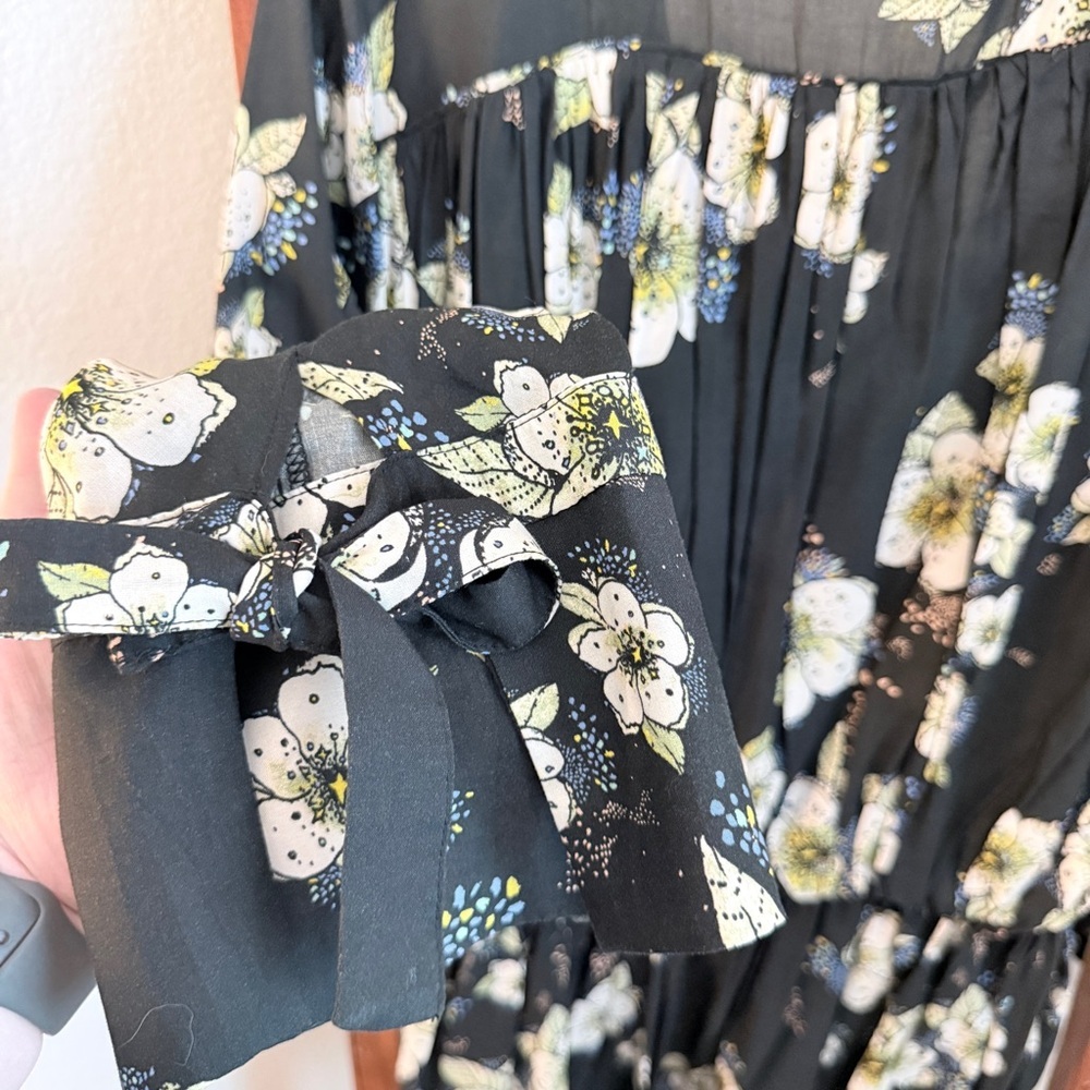 Free People Tuscan Dreams Floral Tunic Whimsical Boho Blouse Size Medium - Picture 5 of 7